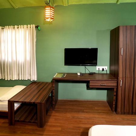 Pali Village Resort Mira-Bhayandar Exterior foto