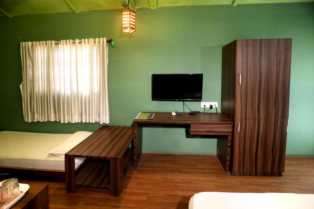 Pali Village Resort Mira-Bhayandar Exterior foto